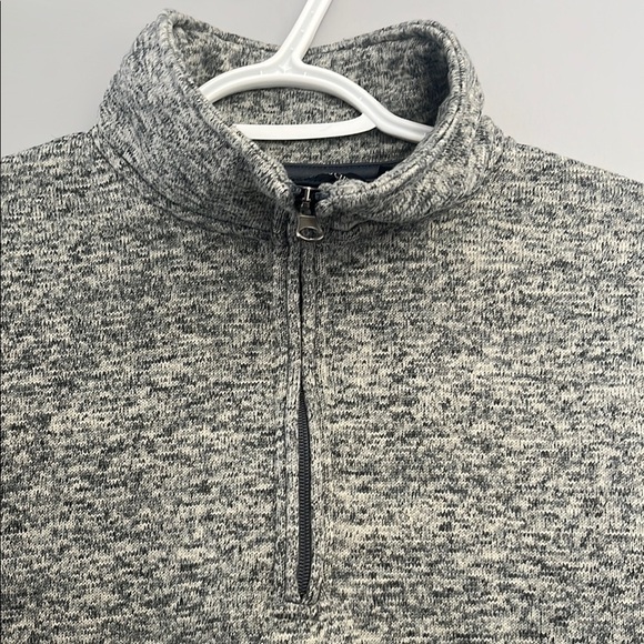 Men's Beverly Hills Polo Club Gray 1/4 Zip - Picture 3 of 9